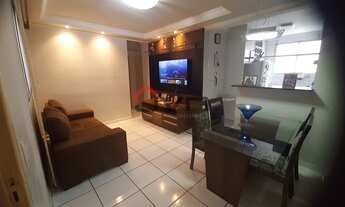 Imagem 2: Apartamento a venda contando com três quartos, sendo um suíte com armários planejados, coz