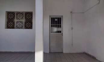 Imagem: Alugo casa no Benedito Bentes I