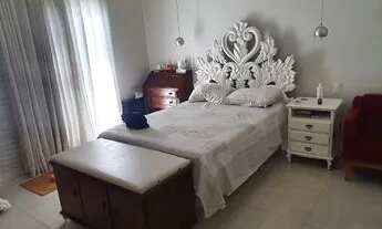 Imagem 3: Casa de condomínio sobrado para venda possui 300 metros quadrados com 4 quartos