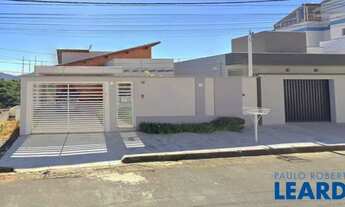 Imagem 2: CASA ASSOBRADADA - RESIDENCIAL MORUMBÍ - MG