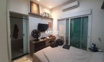 Imagem 7: Casa no condomínio Jardins Barcelona disponível para venda em Uberlândia-MG