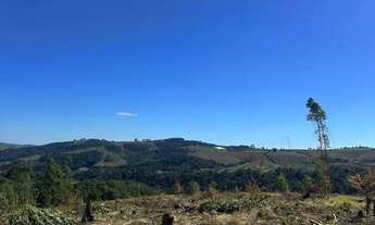 Imagem 4: Terreno Amplo de 500m² Perto da Represa em Ibiúna Condomínio Fechado