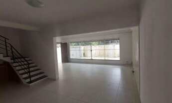 Imagem: AMPLA CASA EM POÁ