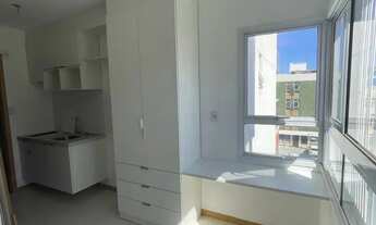 Imagem 4: Imóvel para aluguel e venda possui 16 metros quadrados com 1 quarto em Amaralina - Salvado