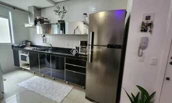 Imagem 2: Apartamento à venda no bairro Beiramar com 61 m² e 2 dormitórios/quartos disponíveis