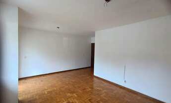 Imagem 5: AMPLO APARTAMENTO COM VARANDÃO, ENSOLARADO