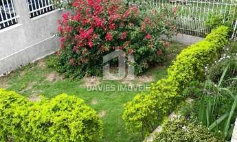 Imagem 3: Sobrado à venda no bairro Solar em Curitiba/ Com terreno de 275m² / por apenas 1.250.000,0