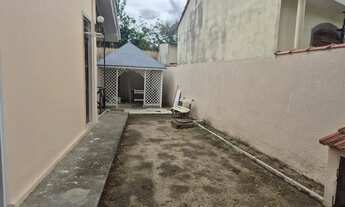 Imagem 5: Casa na charmosa Ilha de Paquetá com 3 quartos, quintal e varanda gourmet