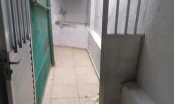 Imagem 3: Quitinete Casa com 1 dormitório