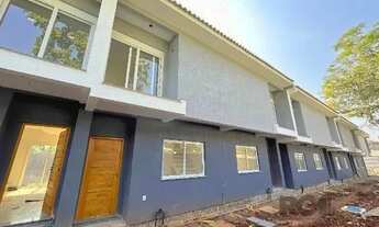 Imagem 3: Casa Condominio em Porto Alegre, no bairro Nonoai, com 2 dormitório(s), e 2 banheiros, à v