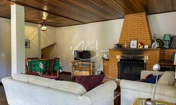 Imagem 5: Casa em Alto do Capivari - Vila Abernéssia - Campos do Jordão/SP