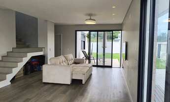 Imagem 6: Casa de condomínio para venda tem 235 metros quadrados com 3 quartos