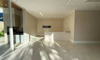 Imagem 3: Casa de Alto Padrão no Alphaville 3, Luxo, Design e Amplitude, neoclássica moderna