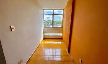 Imagem 2: Amplo apartamento com 02 quartos com elevador na Avenida dos Andradas