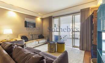 Imagem 4: Apartamento com vista para o skyline e pôr do sol