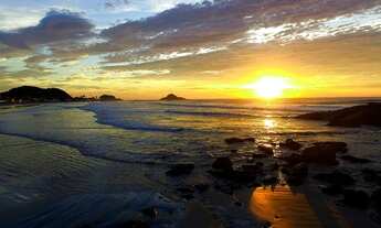 Imagem 2: Casa com piscina , wi-fi, churrasqueira e forno de pizza