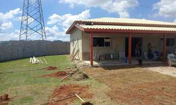 Imagem 6: Chácara para venda possui 180 metros quadrados com 3 quartos