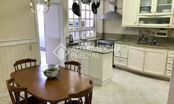 Imagem 6: PORTO ALEGRE - Casa Padrão - Três Figueiras