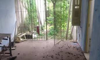 Imagem 7: Casarão livre, 5.5 frente X 50 de fundo, 5 quartos quintal, Roma