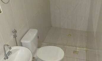 Imagem 4: Casa para venda possui 200 metros quadrados com 5 quartos em Barbalho - Salvador - BA