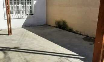 Imagem 5: Sobrado para aluguel e venda possui 130 metros quadrados com 2 quartos