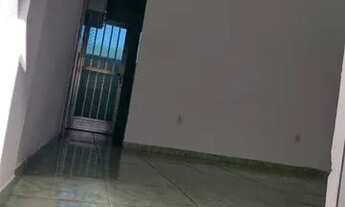 Imagem 3: Alugo casa no segundo andar de um quarto sem garagem em Realengo