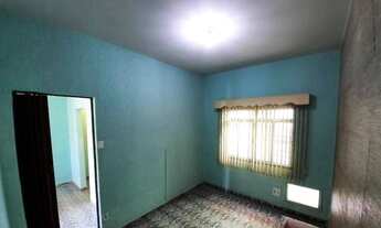 Imagem 7: Casa na Estrada do Cabuçu; casa no Centro de Campo Grande, RJ