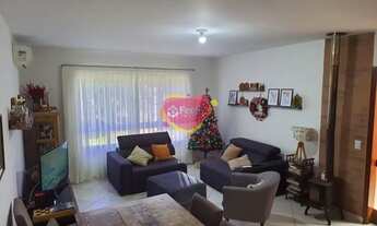 Imagem 4: Casa térrea semi mobilhada com 3 dormitórios sendo 1 suíte, Campeche, Florianópolis - SC