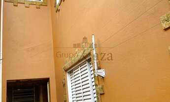 Imagem 5: Casa para venda tem 110 metros quadrados com 2 quartos em Jardim Emília - Jacareí - SP