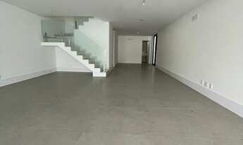 Imagem 7: Casa de 450 metros quadrados no bairro Barra da Tijuca com 5 quartos