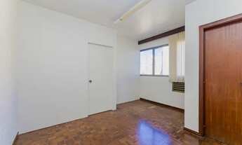 Imagem 2: Sala comercial a venda com 31m² e 1 vaga de garagem no ed Business Office Batel - R$240.0