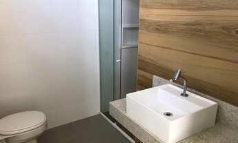 Imagem 4: Casa de condomínio para venda possui 347 metros quadrados com 4 quartos