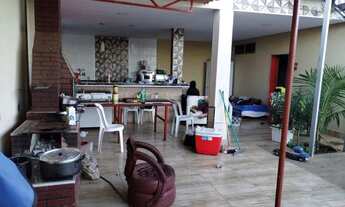 Imagem 2: Sobrado com piscina