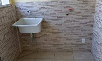 Imagem 5: Sobrado para aluguel possui 80 metros quadrados com 2 quartos em Realengo - Rio de Janeiro