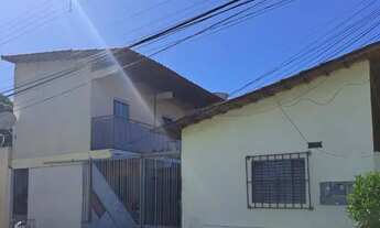 Imagem: Imóvel com 3 casas para renda - Ótima