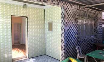 Imagem 2: Casa independente com 2 quartos + kitnet nos fundos. Ótima oportunidade!!