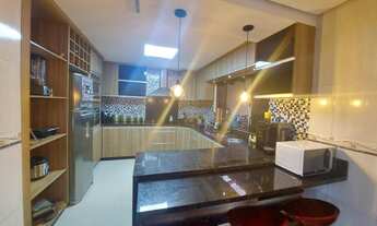 Imagem 4: SHA Quadra 5 Casa Sobrado 04 quartos piscina churrasqueira Condomínio Aceita imóvel