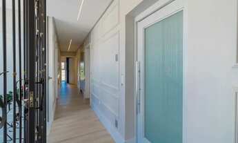 Imagem 7: Sobrado Estilo Neoclássico, Terras Alpha 2, 5 suítes plenas, 1 master Casa em Condomínio c