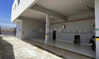 Imagem: Apartamento à Venda com 3 Quartos - Oportunidade