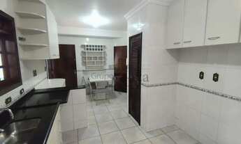 Imagem 7: Casa Sobrado - Jardim Esplanada II - 6 Dormitórios - 266,50m²