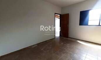 Imagem 3: Casa para alugar, 3 quartos, Segismundo Pereira - Uberlândia/MG - Rotina Imobiliária