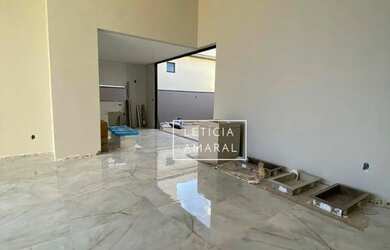 Imagem 11: Casa à venda no Condomínio Las Palmas, com 3 suítes, pelo valor de R$1.550.000,00