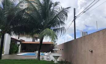 Imagem 6: Alugo casa com 1.000 M2, 05 Suites+ DCE, Com piscina B. Estados