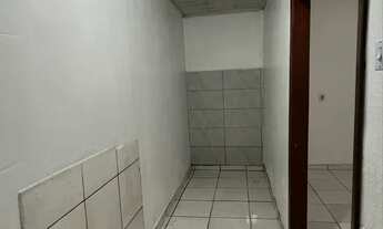Imagem 2: Casa 2 Quartos 50 mts da Transcal