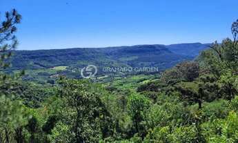Imagem: AREA DE TERRAS COM VISTA DA MONTANHA !
