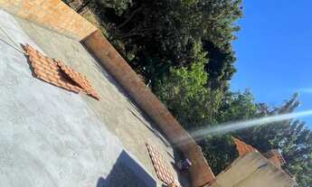 Imagem: Casa com piscina