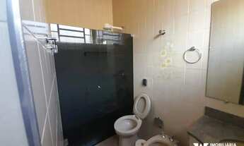 Imagem 5: CASA PARA LOCAÇÃO 03 QUARTOS, 03 SUÍTES, 02 VAGAS, SÃO BENEDITO - UBERABA/MG