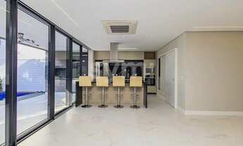 Imagem 7: Deslumbrante casa em condomínio no Santa Cândida!