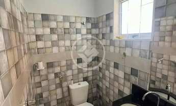 Imagem 5: CASA SOBRADO EM CHAPADA DOS GUIMARÃES 1. Este charmoso sobrado apresenta 3 quartos, inclui