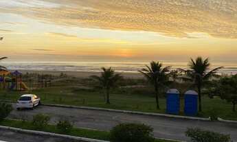 Imagem: Alugo Casa temporada em frente à praia
